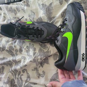 Nike ACG Men's size 6.5